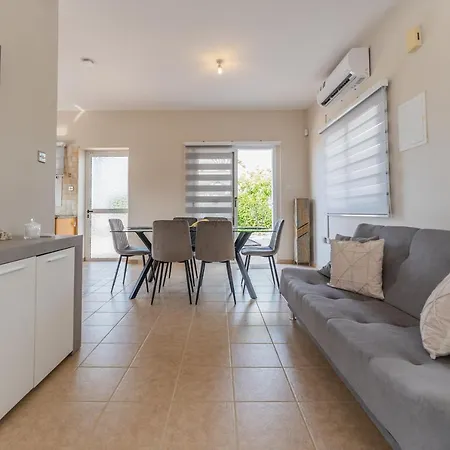 Mespila_ * Ayia Napa